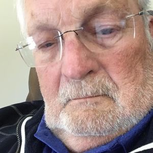 Meet your Posher, Charles